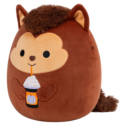 Squishmallows – Wade, der braune Werwolf, der lila Frappé hält