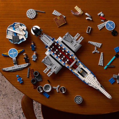 LEGO Icons Douglas DC-3 PAN AM Airliner
