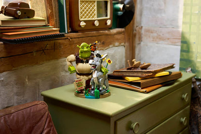 LEGO Shrek, Donkey &amp; Puss in Boots