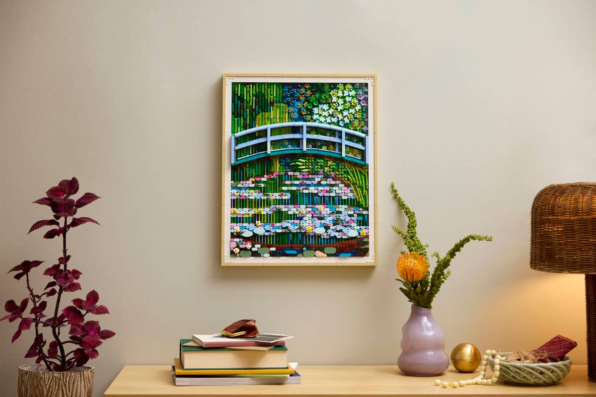 LEGO Art Claude Monet – Bridge over a Pond of Water Lilies (31220)
