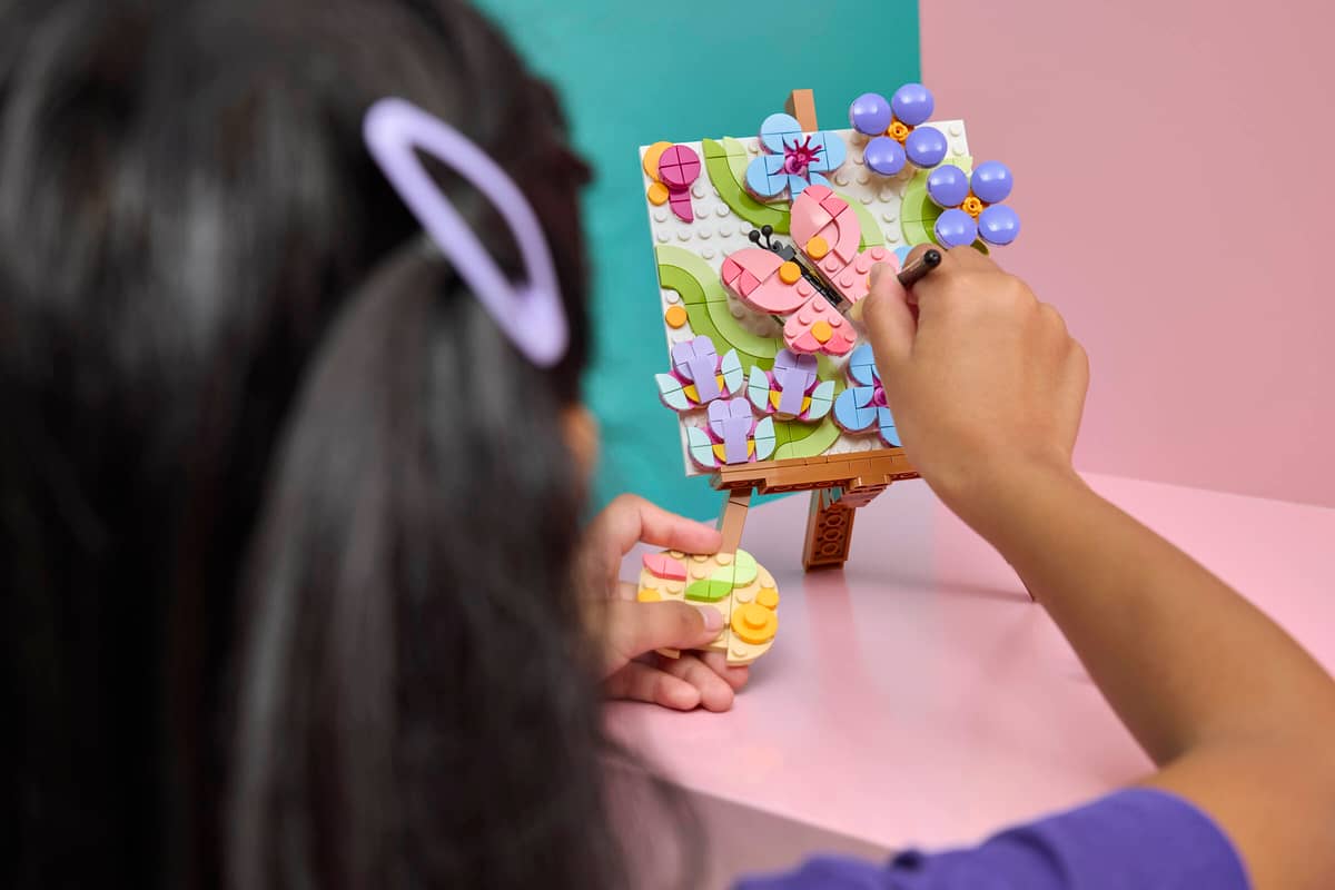 LEGO Creator 3-in-1 Floral Art Decor Painting (31390)
