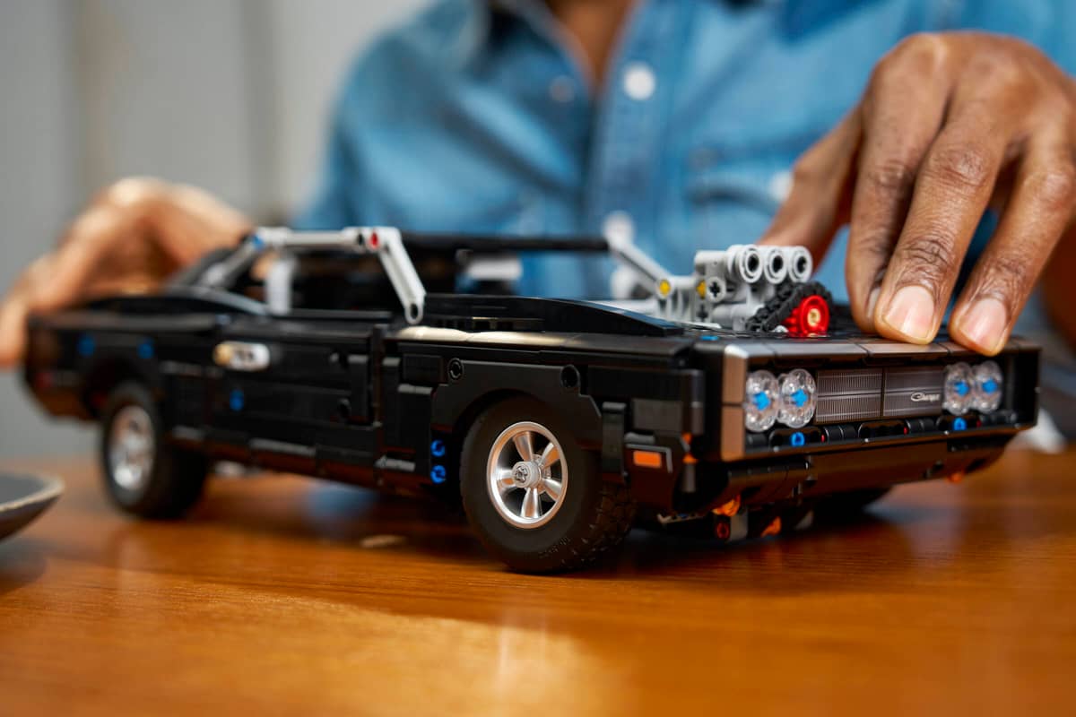 LEGO Technic Fast and Furious Dodge Charger R/T Car