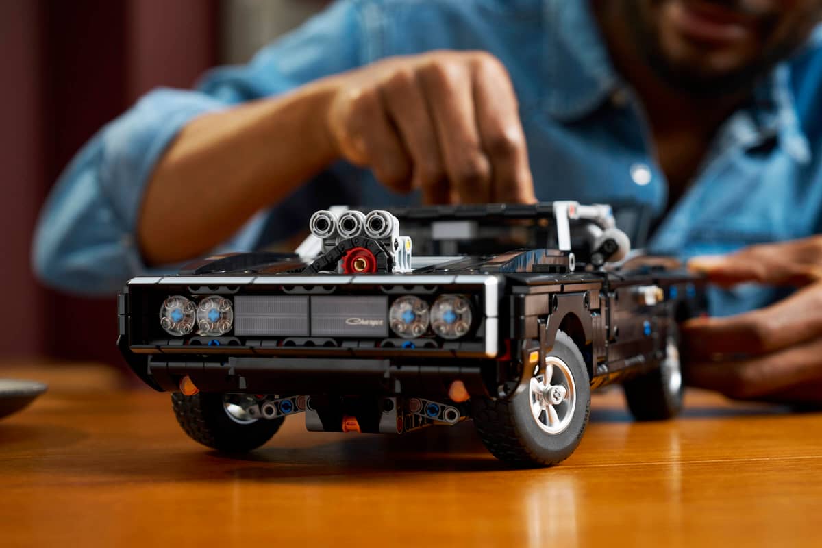 LEGO Technic Fast and Furious Dodge Charger R/T Car