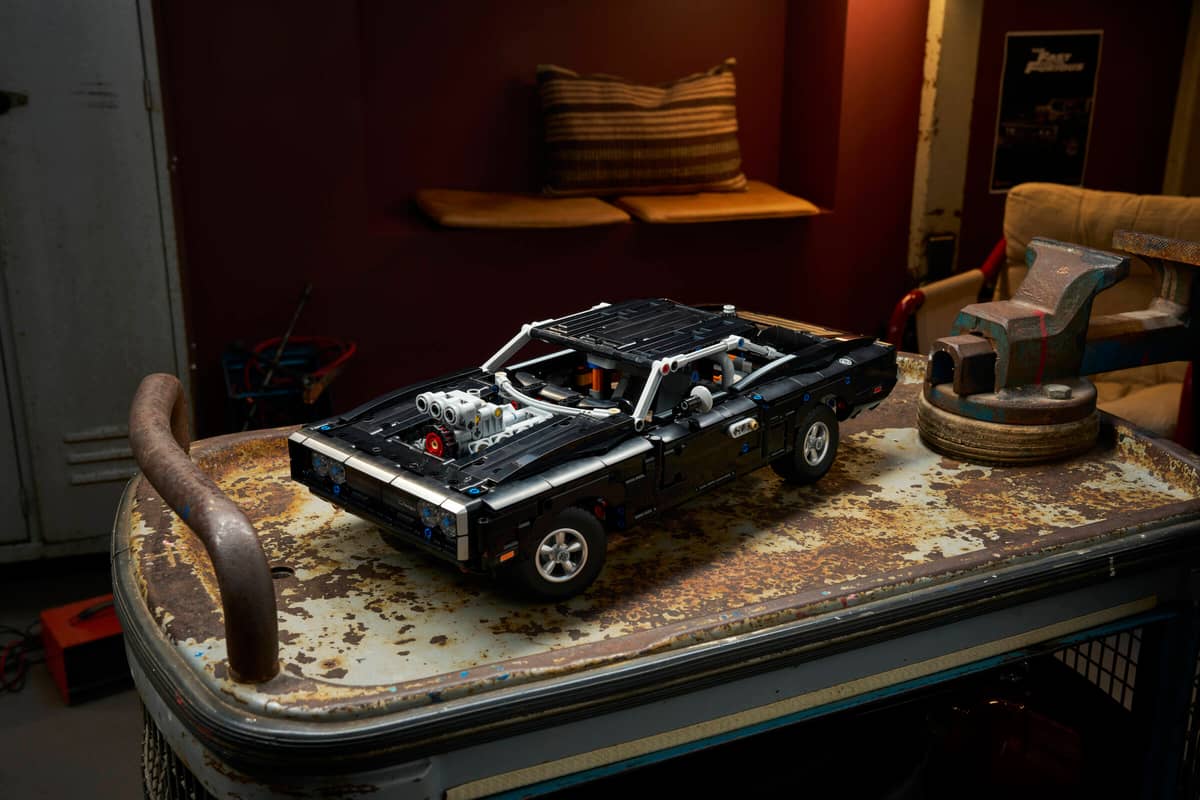 LEGO Technic Fast and Furious Dodge Charger R/T Car