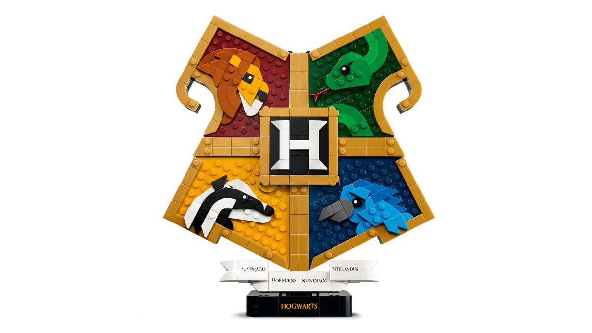 LEGO Harry Potter Hogwarts House Crest