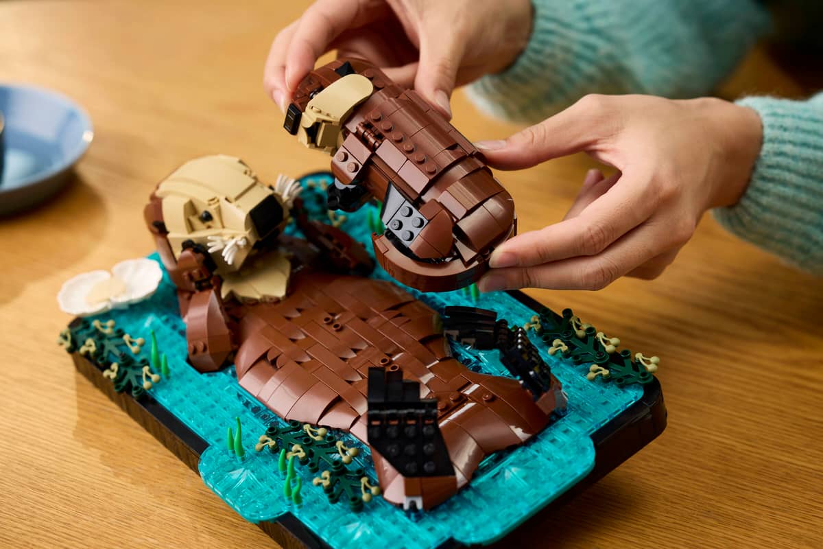 LEGO Ideas Floating Sea Otters