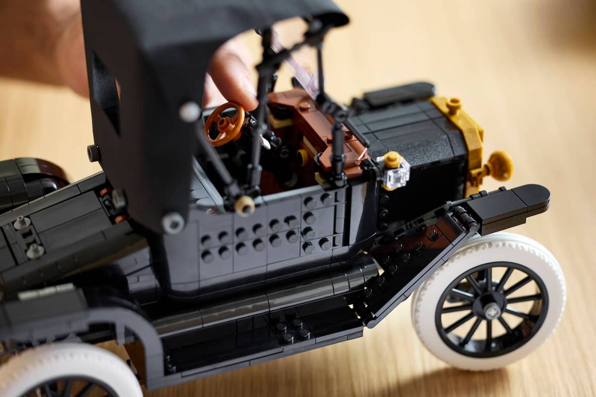 LEGO Icons Ford Model T