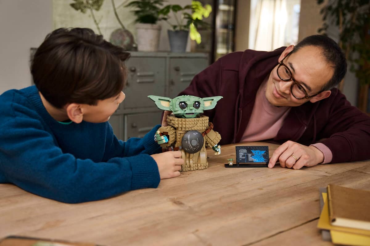 LEGO Star Wars Grogu Mandalorian Apprentice