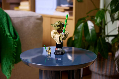 LEGO Star Wars Yoda Bust