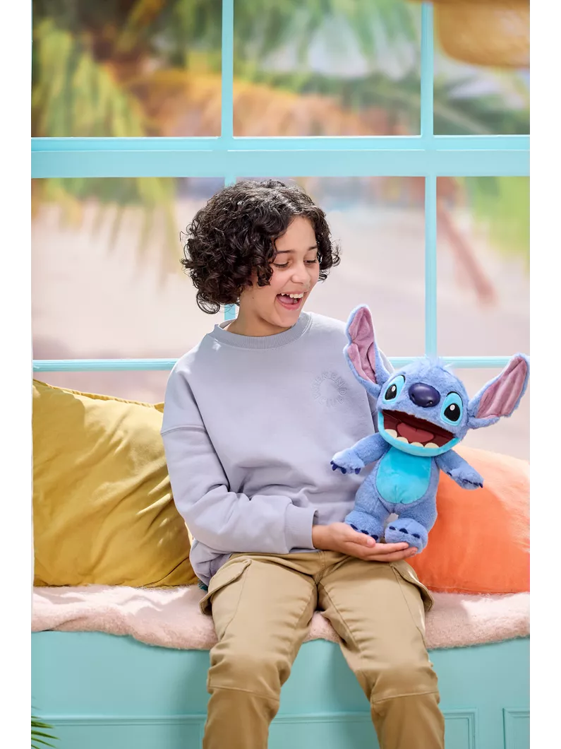 Disney Chatty Stitch Deluxe Puppetronic NEU