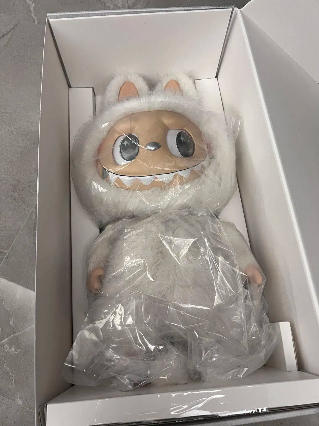 Labubu Angel In Clouds Plüschpuppe mit Vinylgesicht